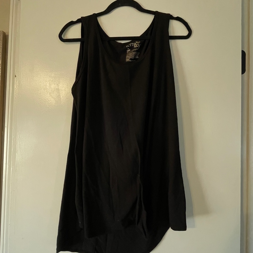 Chic Black Sleeveless Tank Top